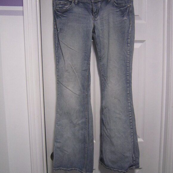 reign by deb jeans Size 13 - Picture 2 of 16